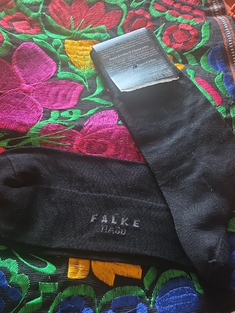 Falke Tiago Black Men's Dress Socks - Picture 5 of 5